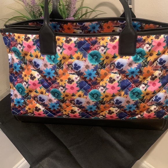 Kurt Geiger London Recycled Quilted Shopper Bag - Picture 13 of 16